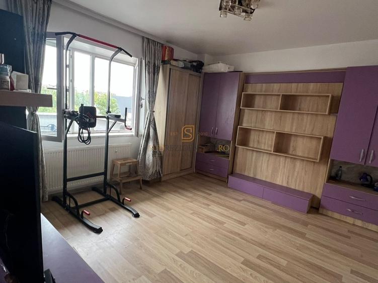 Apartament cu 2 camere decomandat, mobilat în Metalurgiei