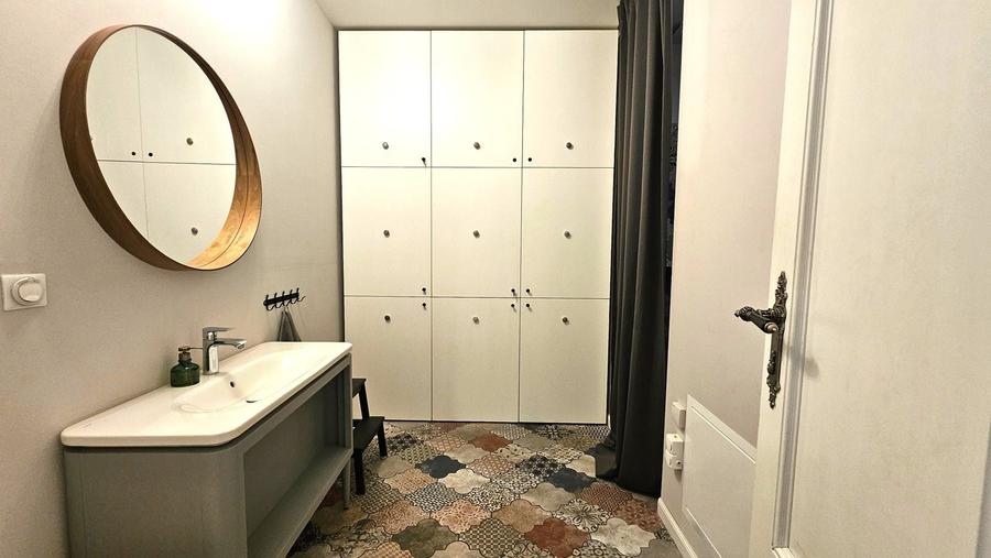 Apartament cu 4 camere în Central