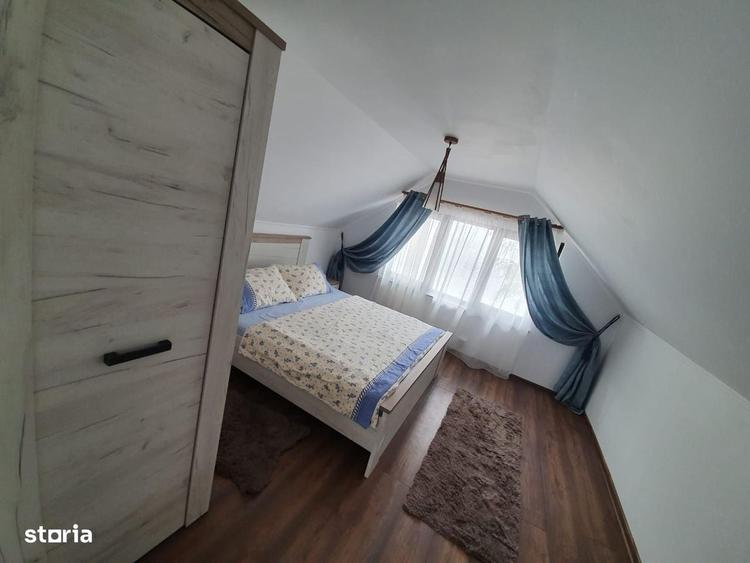 Casă cu 4 camere în Vama