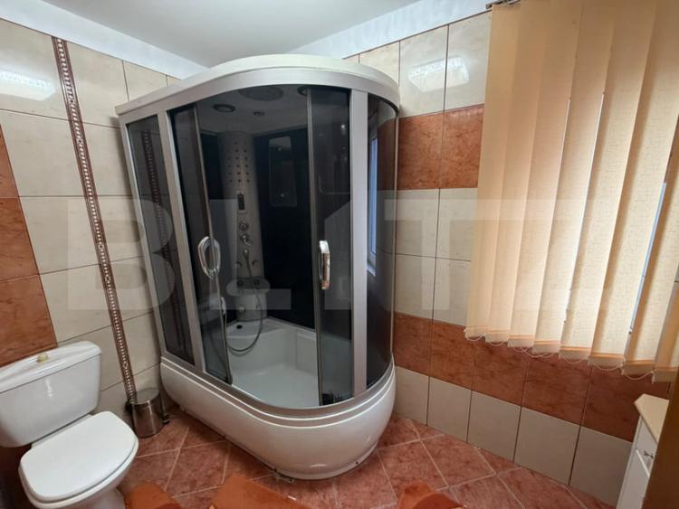 Casă cu 4 camere cu Teren 400 Mp în Micești