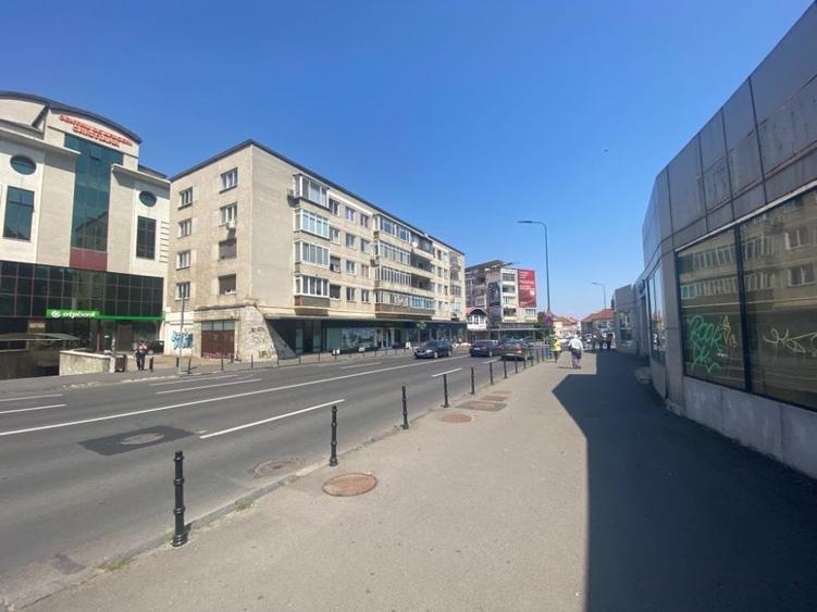 Spațiu comercial, de 201 mp, în Centrul Istoric