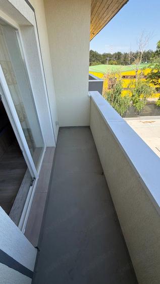 Apartament cu 2 camere decomandat în 1 Decembrie