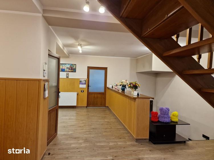 Casă cu Teren 906 Mp în Central