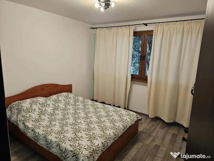 Apartament cu 2 camere decomandat în Progresul
