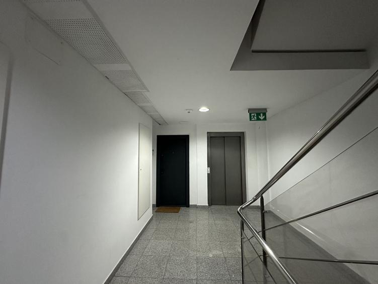 Apartament cu 3 camere, mobilat în Lacul Tei