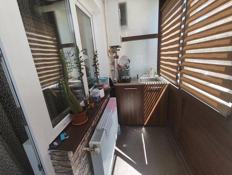 Apartament cu 2 camere semidecomandat în Chiajna