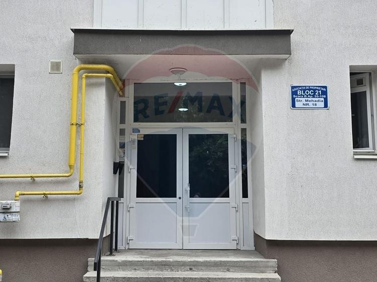 Apartament cu 2 camere semidecomandat în Crângași