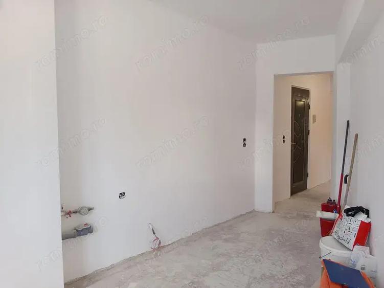 Apartament cu 2 camere decomandat în Horea