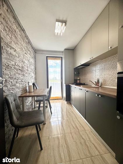 Apartament cu 3 camere decomandat în Giroc