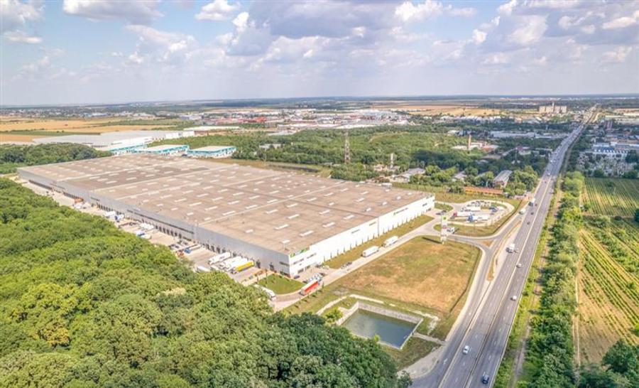 Spațiu industrial, de 2,500 mp, în Ștefăneștii de Jos