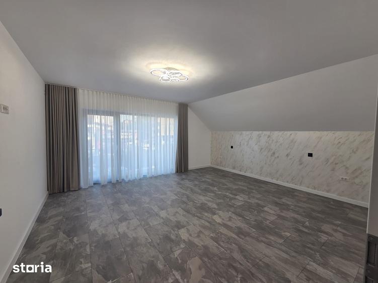 Casă cu 6 camere cu Teren 456 Mp în Mărășești