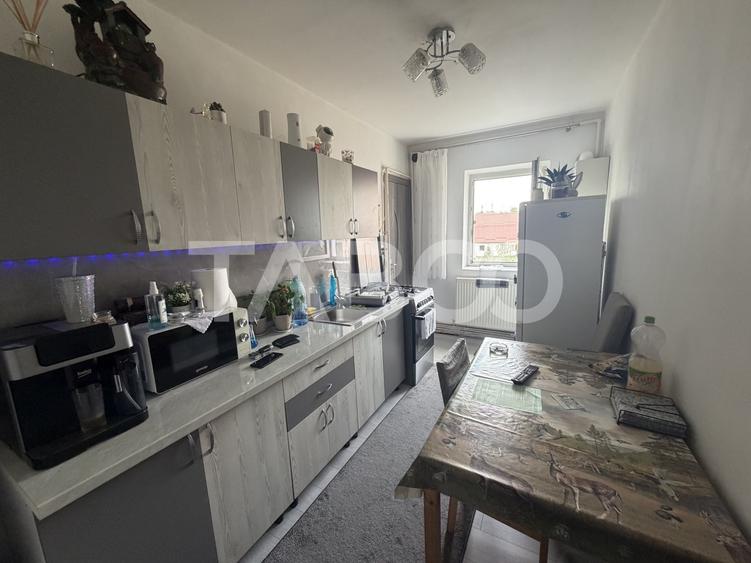 Apartament cu 2 camere decomandat, mobilat în Făgăraș