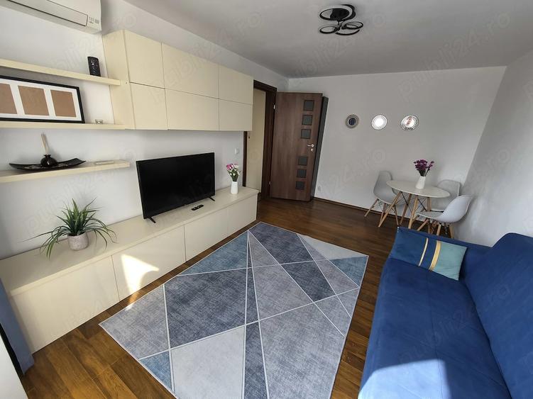 Apartament cu 2 camere decomandat în Drumul Taberei