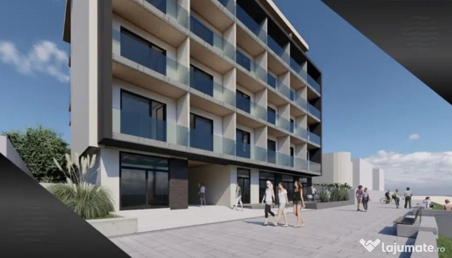 Spațiu comercial, de 1,740 mp, în Central