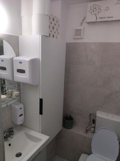 Spațiu comercial, de 15 mp, în Ostroveni