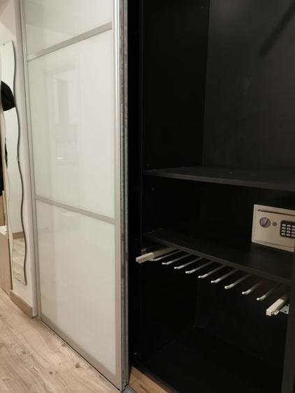 Apartament cu 3 camere decomandat în Tineretului