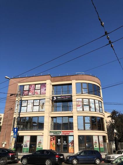 Spațiu comercial, de 40 mp, în Central