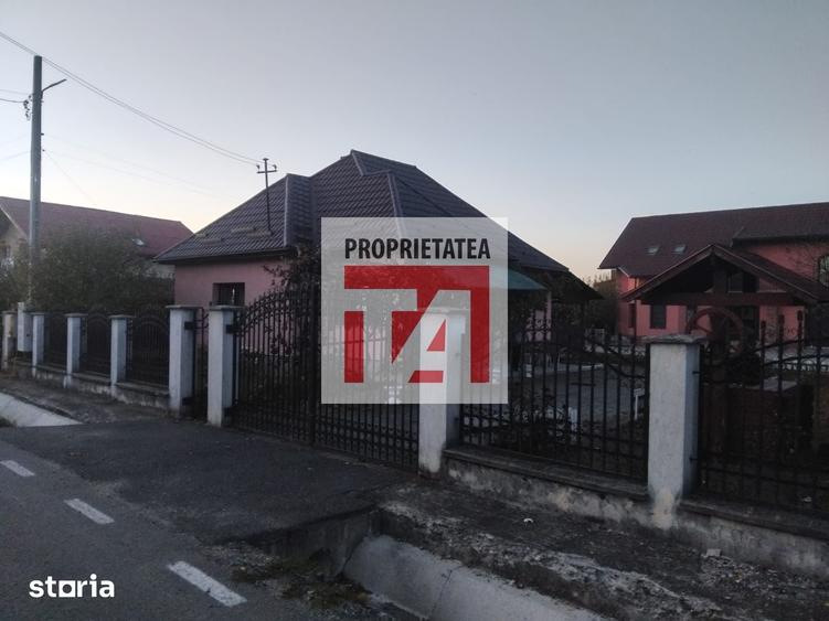 Casă cu 3 camere cu Teren 425 Mp în Recea