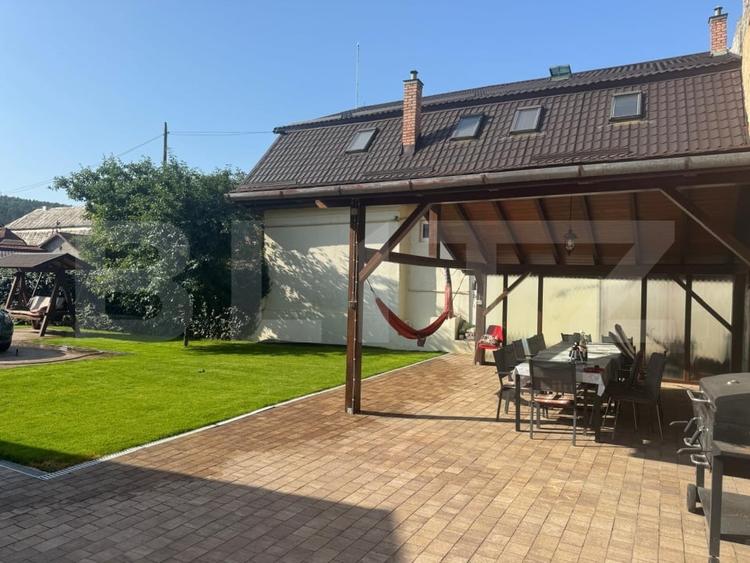 Casă individuală cu 5 camere cu Canalizare în Gherla
