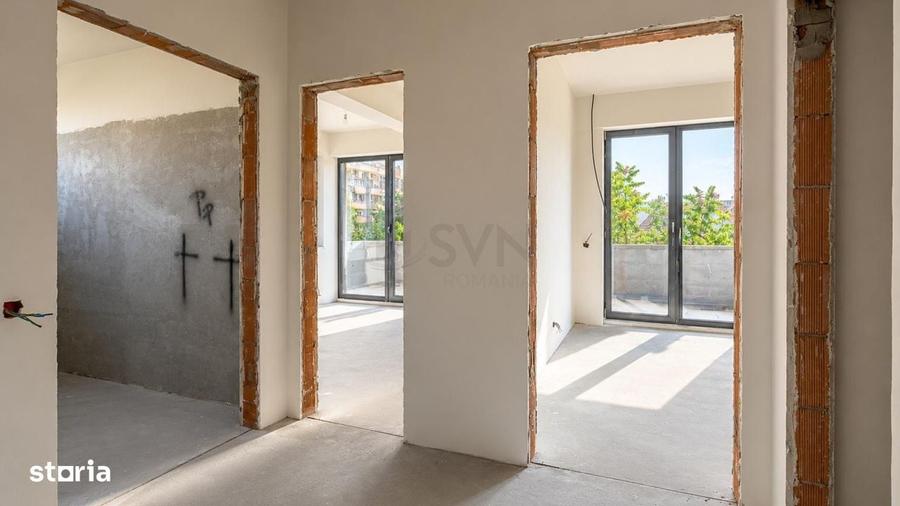 Apartament cu 3 camere semidecomandat în Ștefan cel Mare