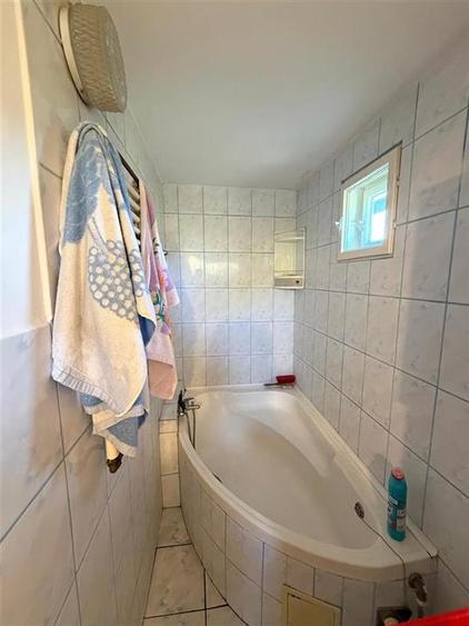 Casă cu 3 camere cu Teren 904 Mp în Spitalul Județean