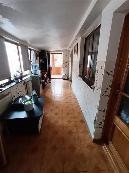 Casă individuală cu 4 camere cu Teren 540 Mp în Lacu Dulce