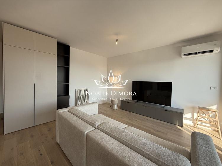 Apartament cu 2 camere semidecomandat, mobilat în Central