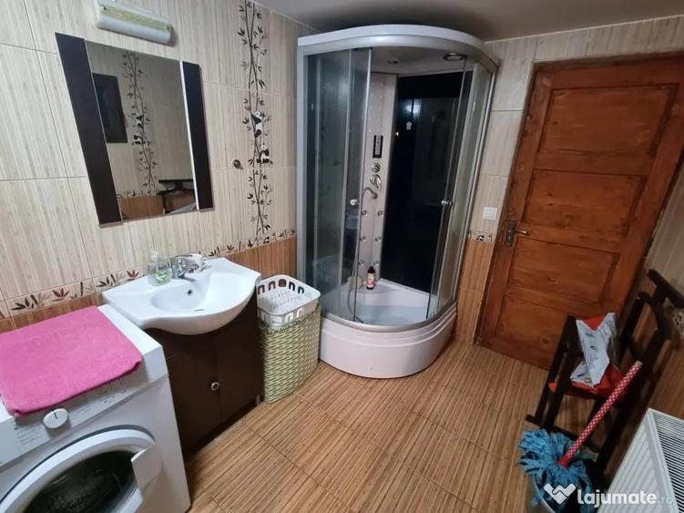 Spațiu comercial, de 40 mp, în Mioriței