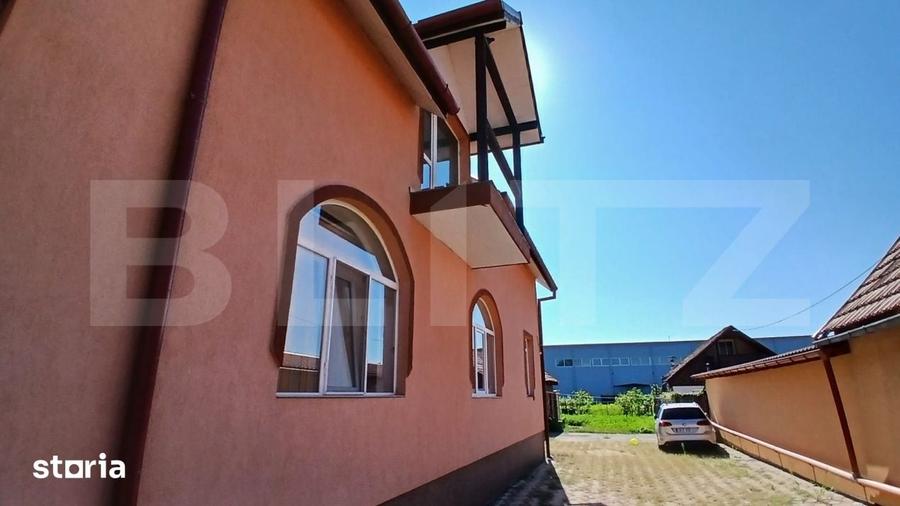 Casă cu 6 camere cu Teren 1000 Mp în Gornești