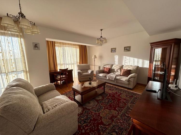 Apartament cu 2 camere decomandat, mobilat în Otopeni