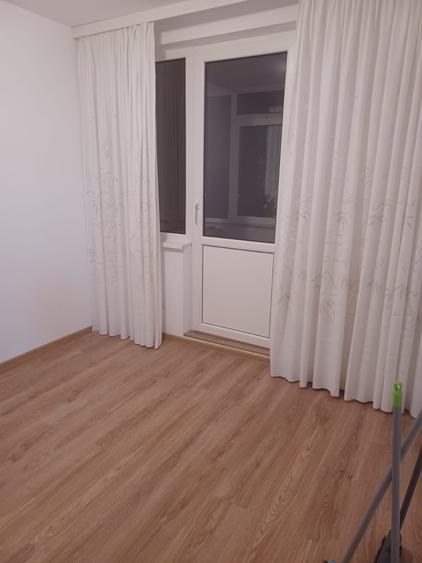 Apartament cu 2 camere decomandat în Precista
