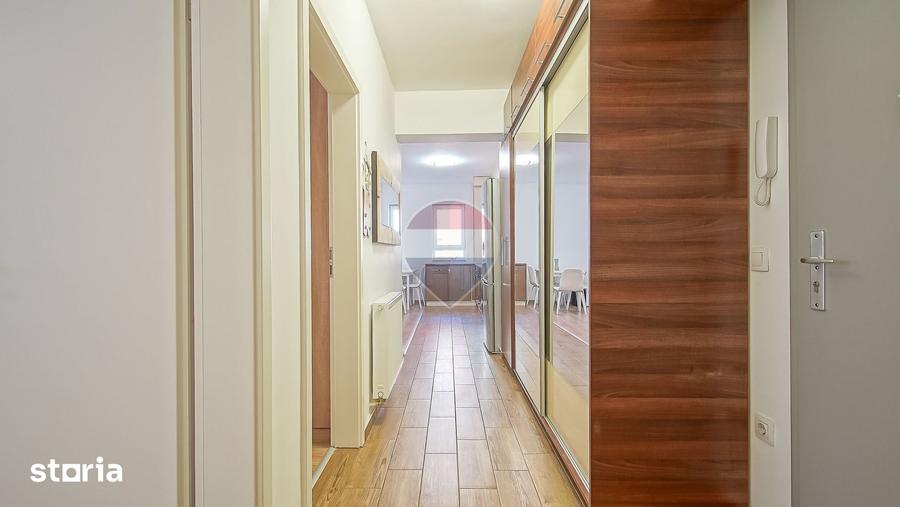 Apartament cu 3 camere în Tractorul