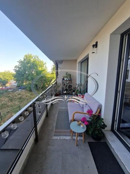 Apartament cu 2 camere semidecomandat, mobilat în Mărăști