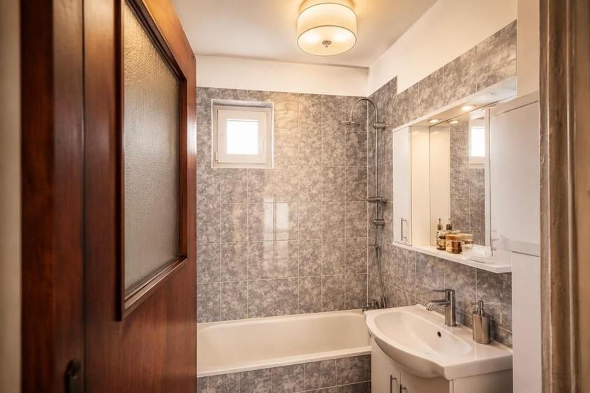 Apartament cu 2 camere în Drumul Taberei
