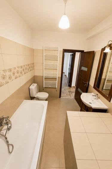 Casă individuală cu 4 camere cu Canalizare în Chiajna
