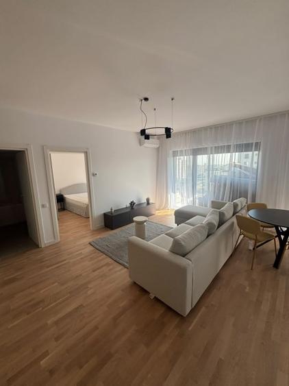 Apartament cu 2 camere decomandat, mobilat în 13 Septembrie