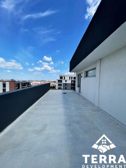 Apartament cu 3 camere în Tomis Plus