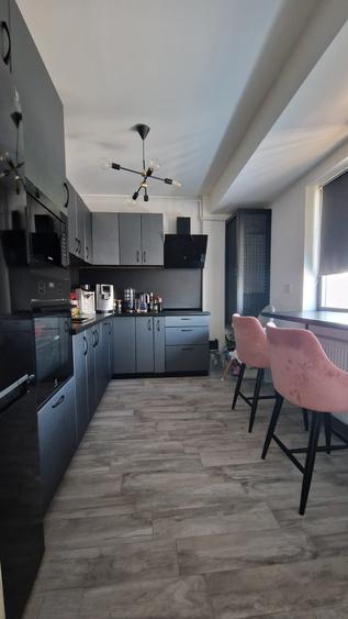 Apartament cu 2 camere decomandat în Lipovei
