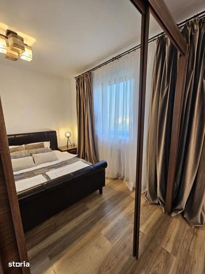 Apartament cu 3 camere semidecomandat în Aviației