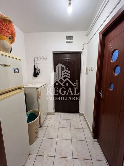 Garsonieră semidecomandată, mobilată în Central