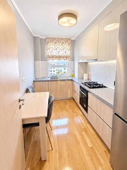 Apartament cu 2 camere în Tractorul