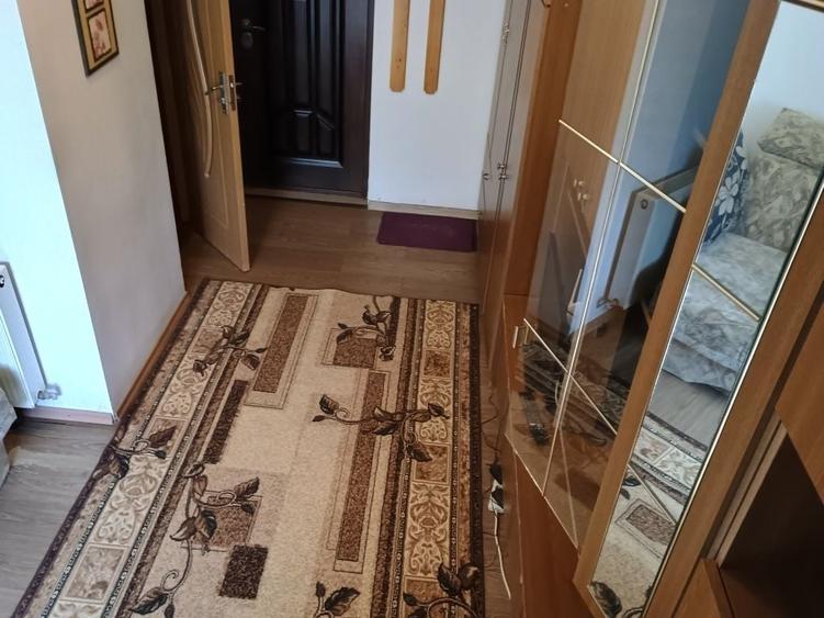 Garsonieră semidecomandată în Drumul Carului
