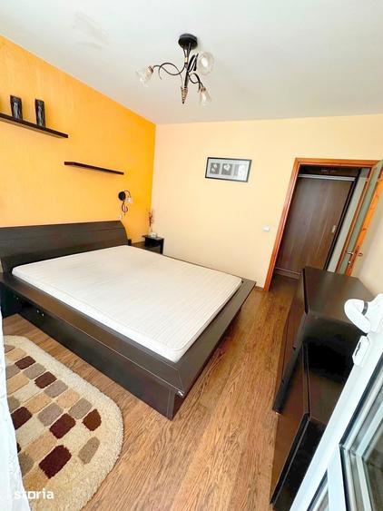 Apartament cu 2 camere decomandat în Cornișa