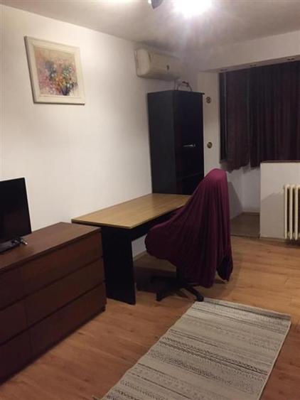 Garsonieră semidecomandată, mobilată în Păcii