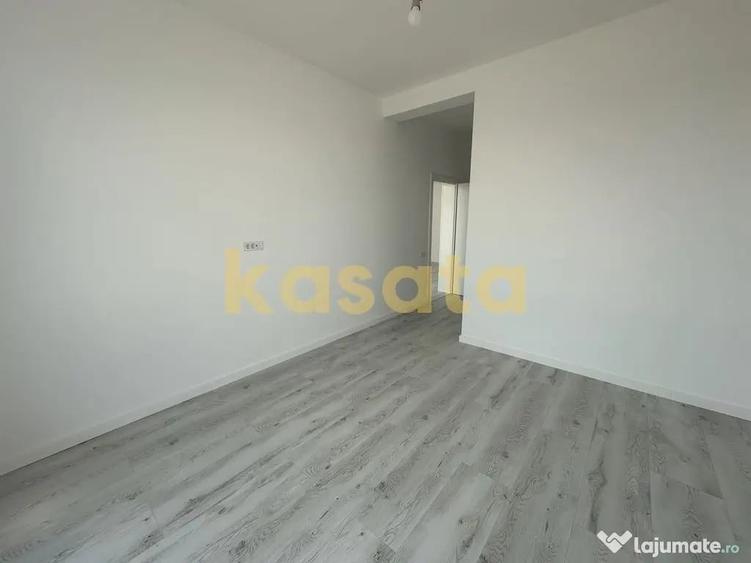 Casă cu 4 camere cu Teren 400 Mp în Domnești