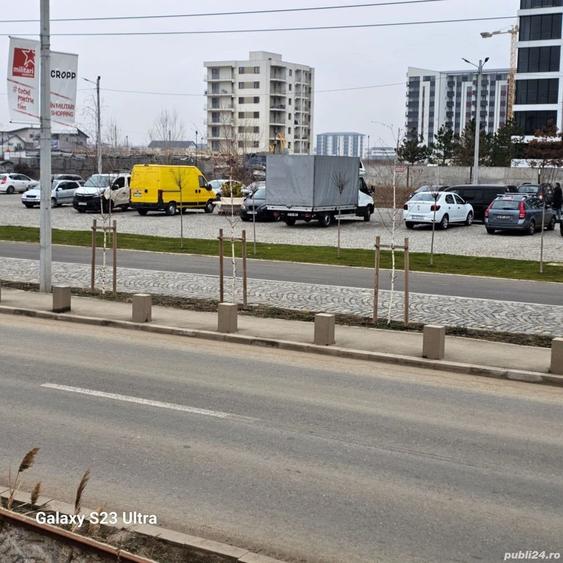 Teren de 12288 mp, în Militari