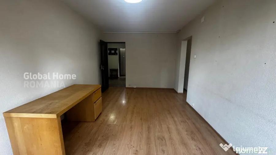 Apartament cu 4 camere semidecomandat în Pantelimon