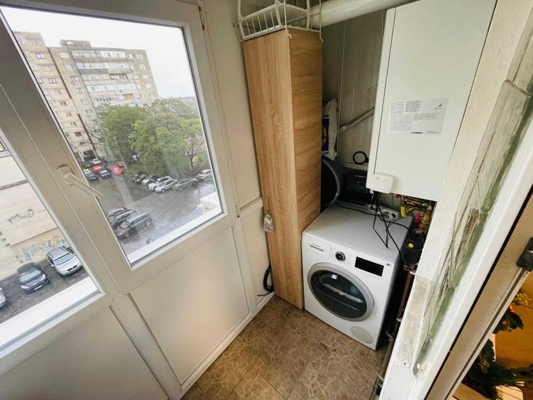 Apartament cu 2 camere decomandat în Central