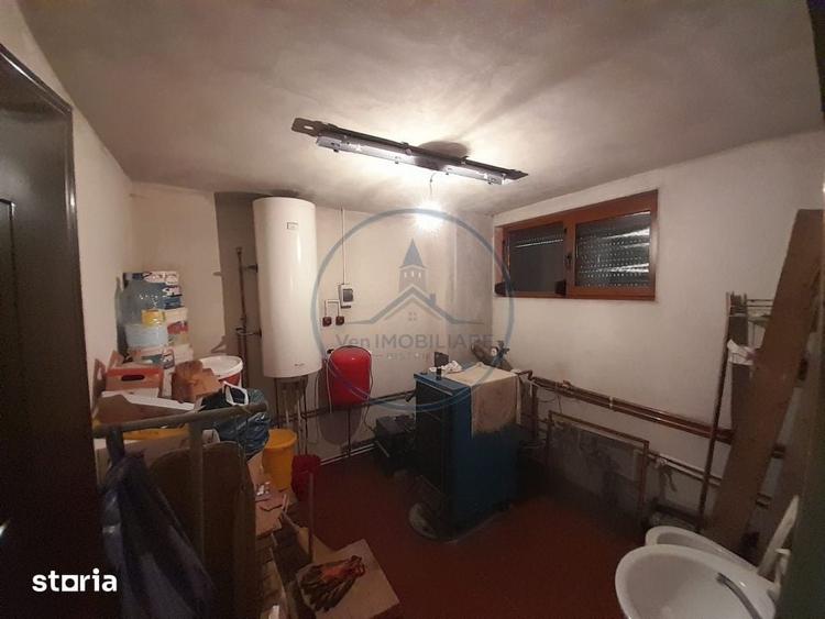 Casă cu 5 camere cu Teren 4787 Mp în Rusu Bârgăului