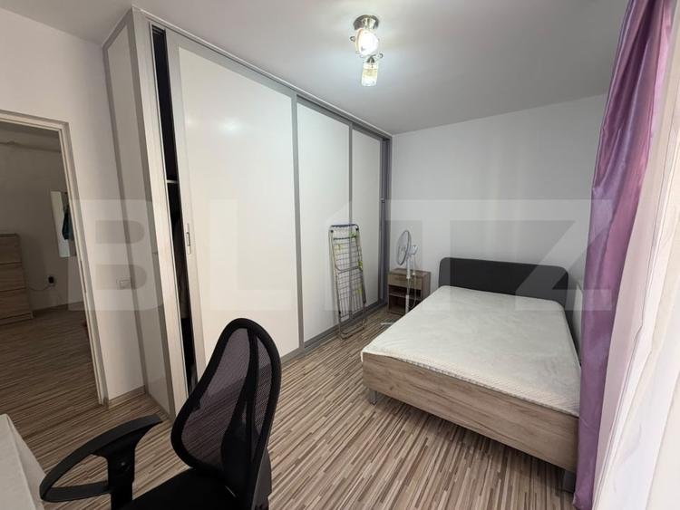 Apartament cu 3 camere semidecomandat, mobilat în Florești